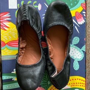 Lucky brand black flats 7.5